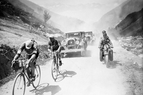 Unsere Wurzeln gehen zurück in eine Zeit, als... die Gangschaltung an der Tour de France verboten war.